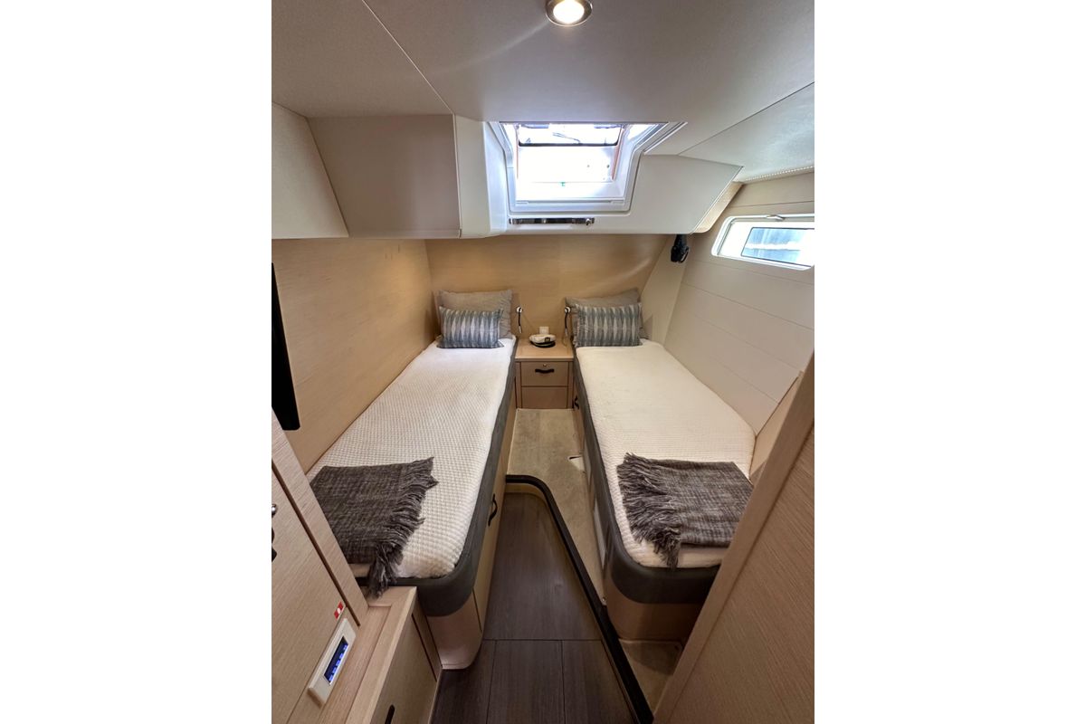 2017 Jeanneau 64 