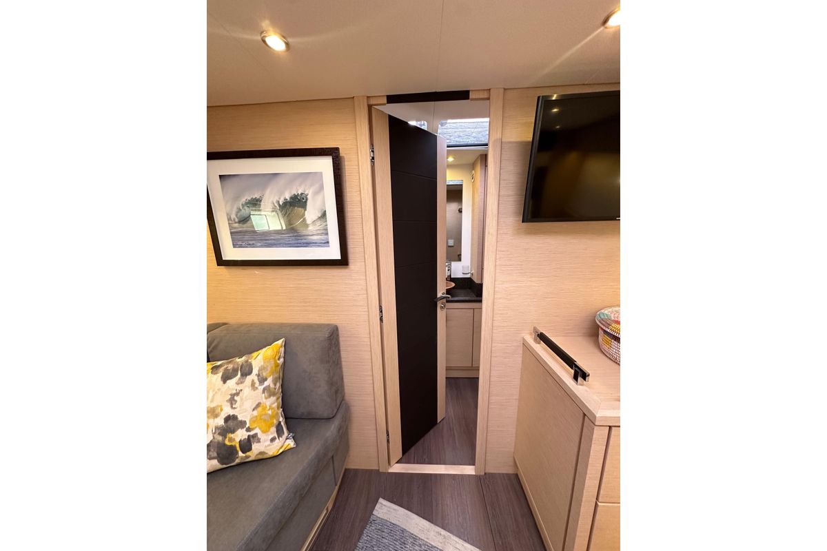 2017 Jeanneau 64 