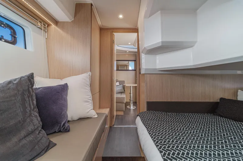 Bag Secured Yacht Photos Pics 