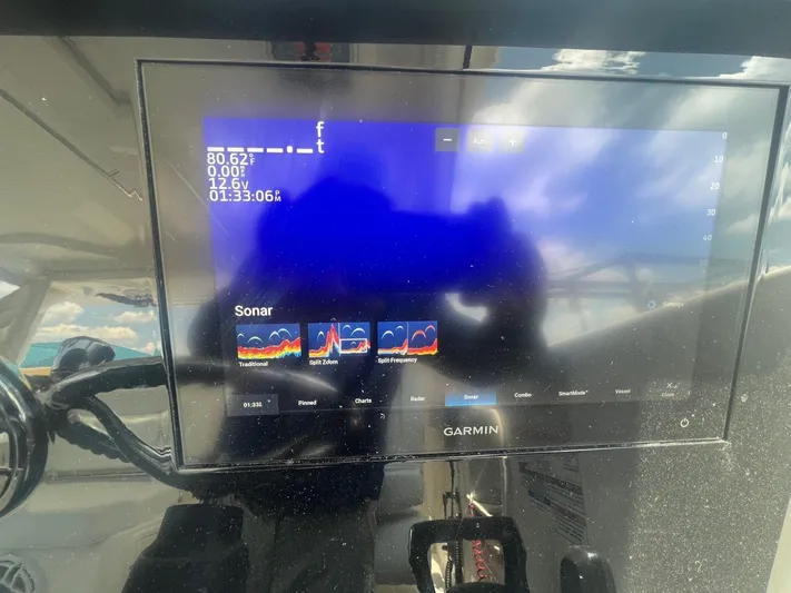  Yacht Photos Pics 2023 PURSUIT 355 OS - Image 16