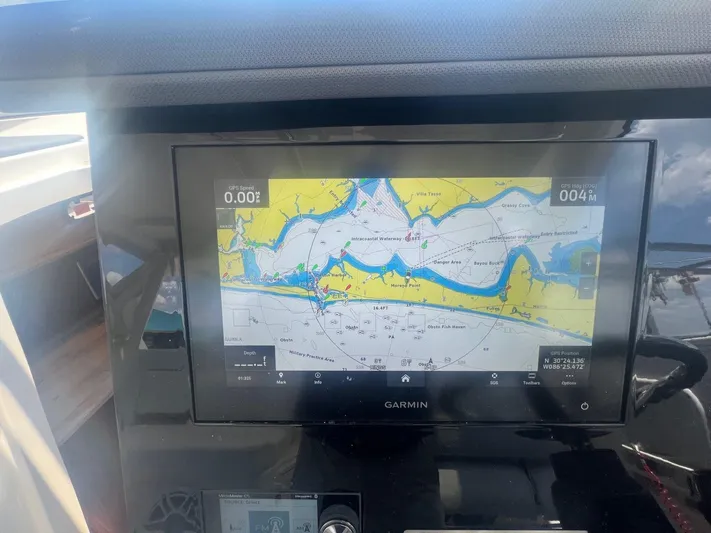  Yacht Photos Pics 2023 PURSUIT 355 OS - Image 15