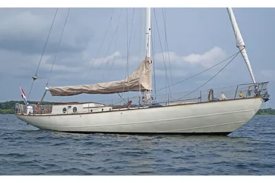 1946 Sailboat W.R. Murdoch Classic Sloop 55