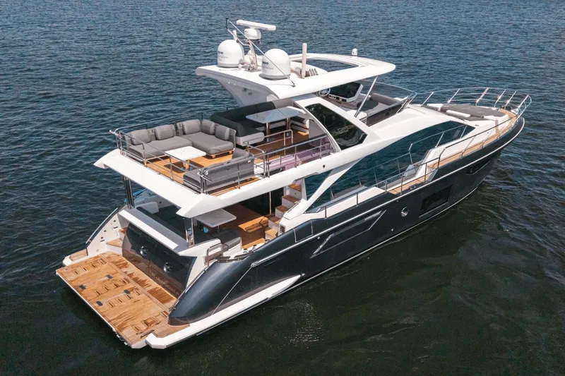  Yacht Photos Pics 