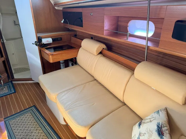 Silken Raider Yacht Photos Pics 