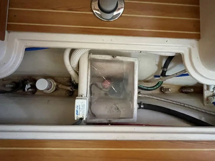 Silken Raider Yacht Photos Pics 