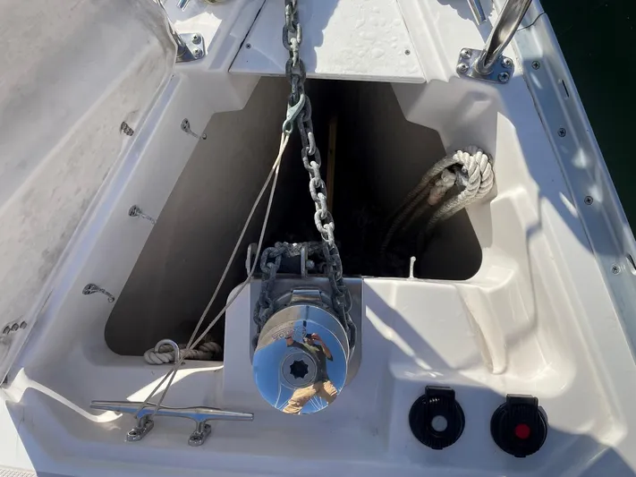 Silken Raider Yacht Photos Pics 