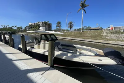 Chris-Craft Catalina 30