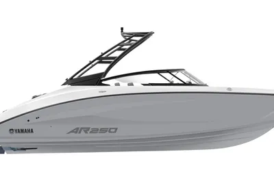 Yamaha Boats AR250