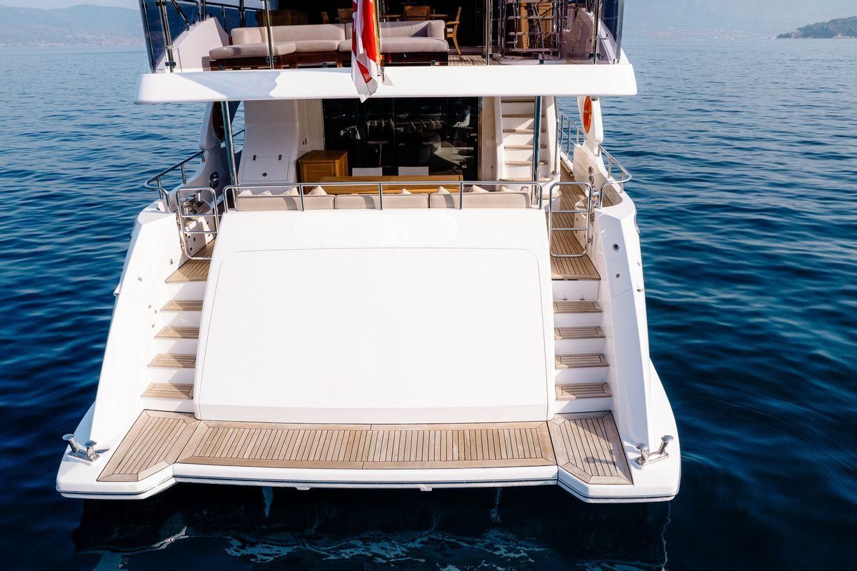 2017 Benetti 108 