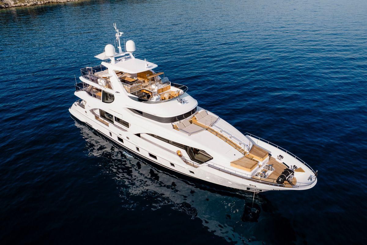 2017 Benetti 108 