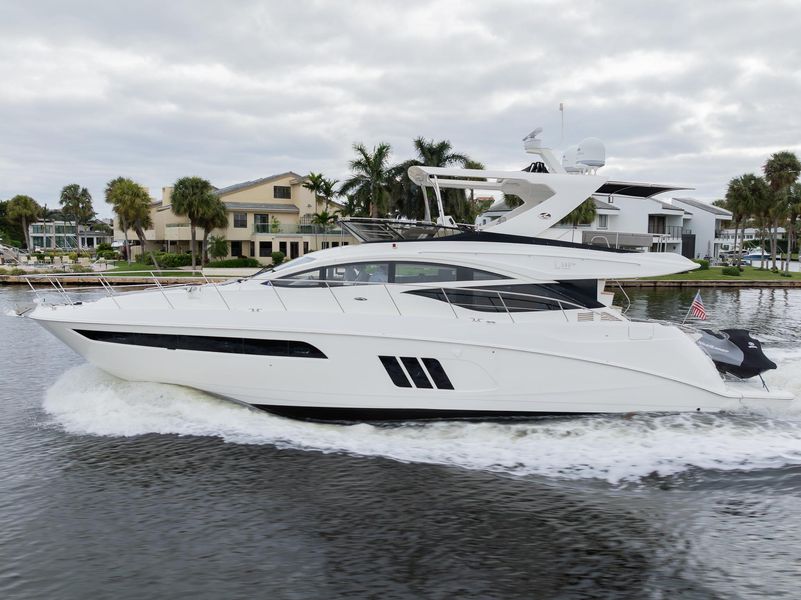 2017 Sea Ray Flybridge