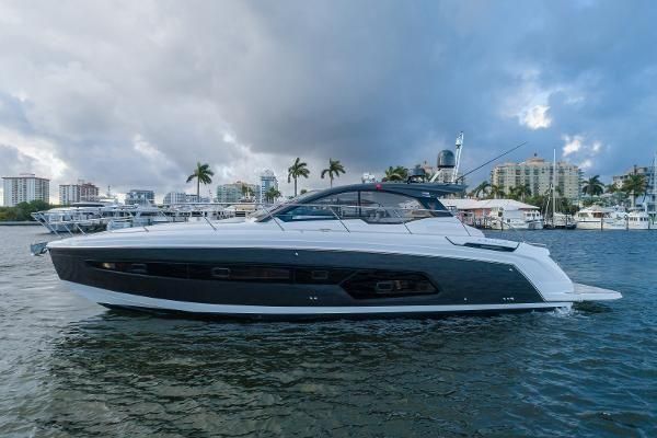 2020 Azimut 45