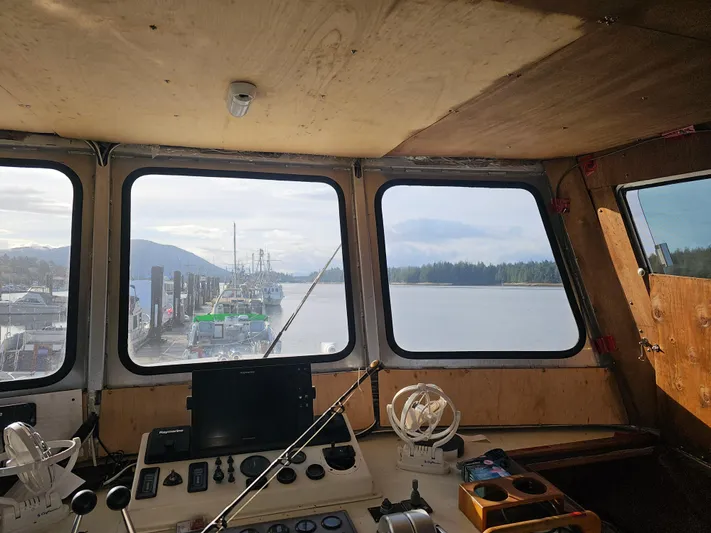 Bin Der Dun Dat Too Yacht Photos Pics 