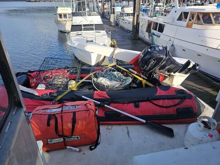 Bin Der Dun Dat Too Yacht Photos Pics 