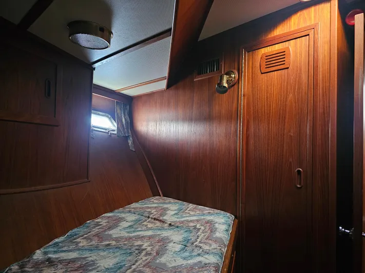 Bin Der Dun Dat Too Yacht Photos Pics 