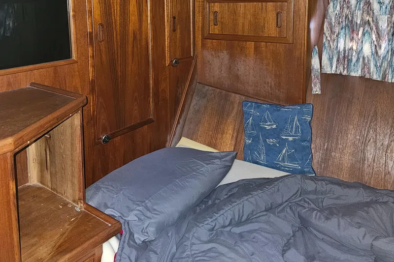 Bin Der Dun Dat Too Yacht Photos Pics 