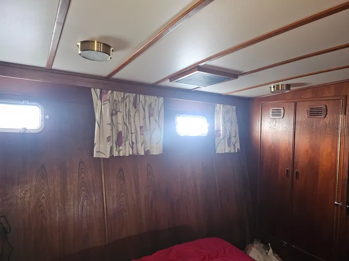 Bin Der Dun Dat Too Yacht Photos Pics 