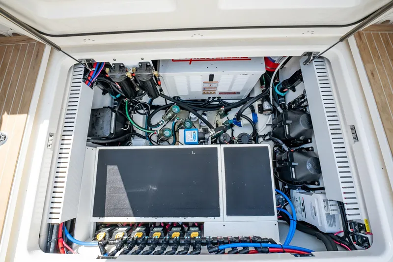 Popstar Yacht Photos Pics 