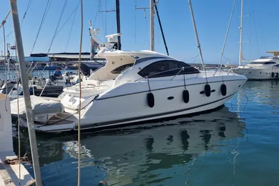 2007 Sunseeker Portofino 47
