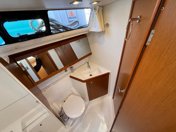 Overkill Yacht Photos Pics Interior view of Beneteau Oceanis 48 yacht bathroom, year 2016.