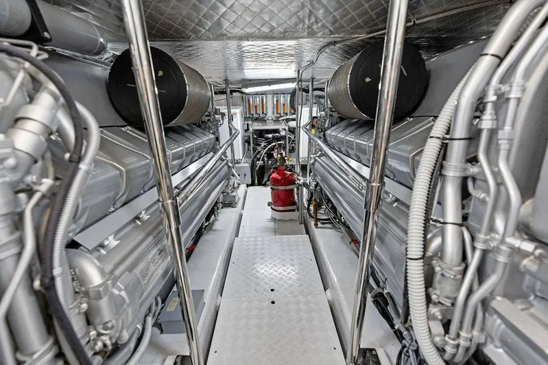 Phoenix Rising Yacht Photos Pics 