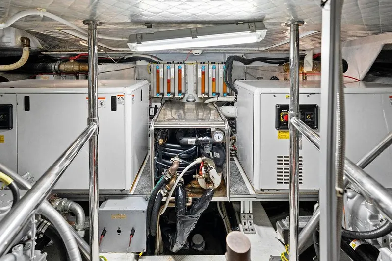 Phoenix Rising Yacht Photos Pics 