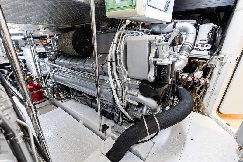 Phoenix Rising Yacht Photos Pics 