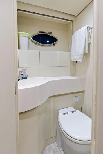 Phoenix Rising Yacht Photos Pics 