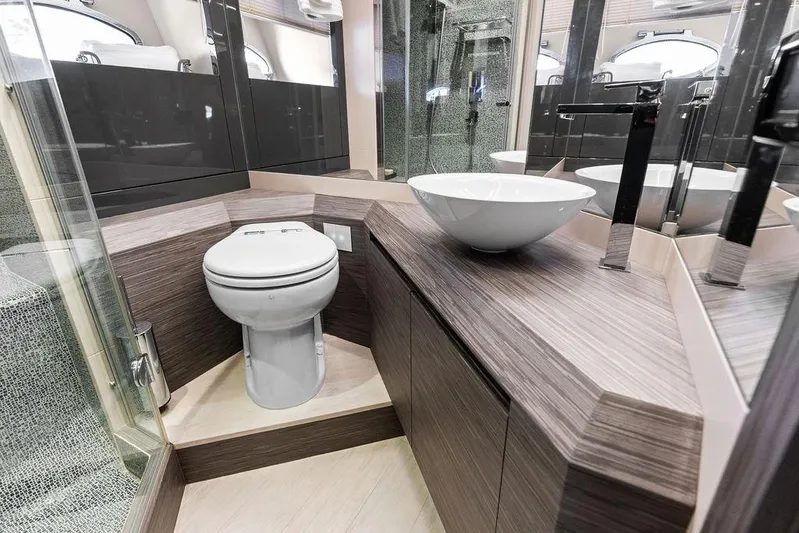 Phoenix Rising Yacht Photos Pics 