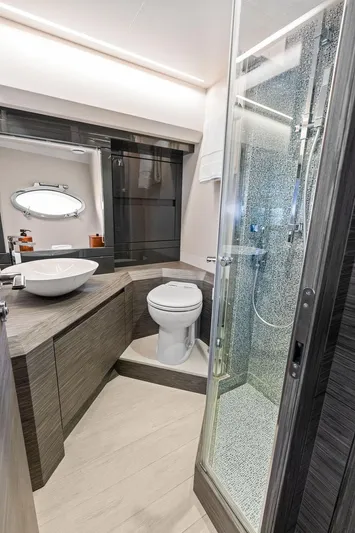 Phoenix Rising Yacht Photos Pics 