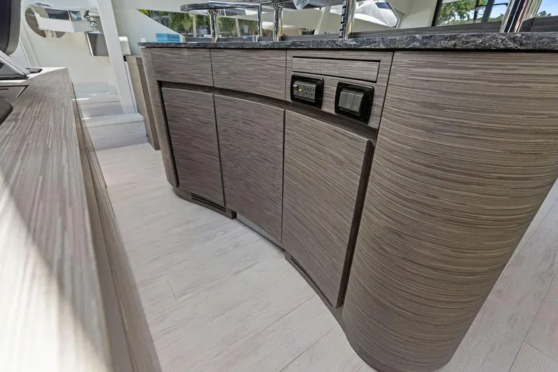 Phoenix Rising Yacht Photos Pics 