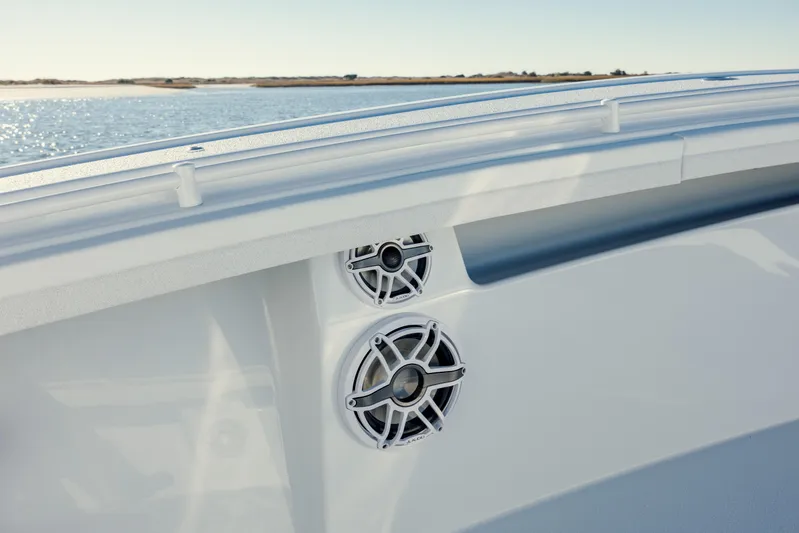  Yacht Photos Pics 2025 Yellowfin 32 boat speakers with ocean view.