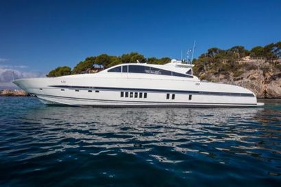 81 foot yacht for sale