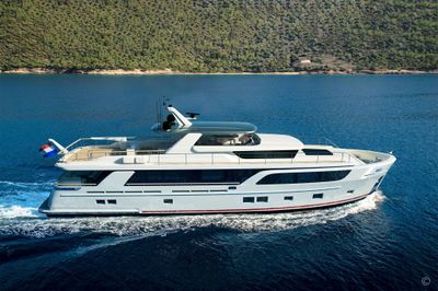 Van der Valk Explorer 30m