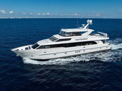Yacht