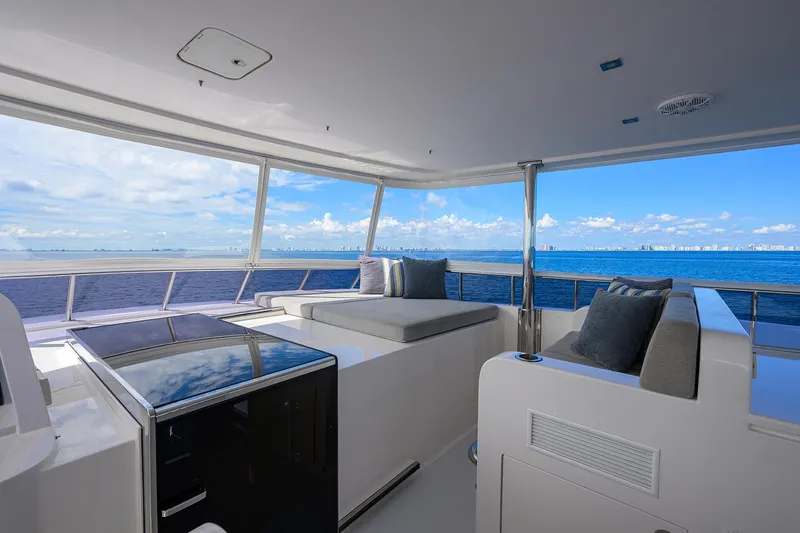 Second Amendment Yacht Photos Pics Hargrave 100 Second Amendment- Flybridge