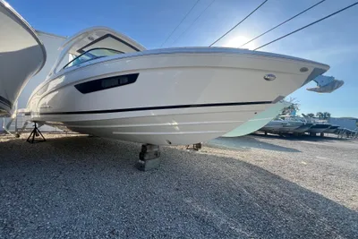 Regal 33 OBX