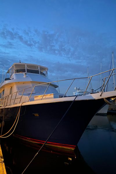 1994 Hatteras 70 Cockpit Motor Yacht