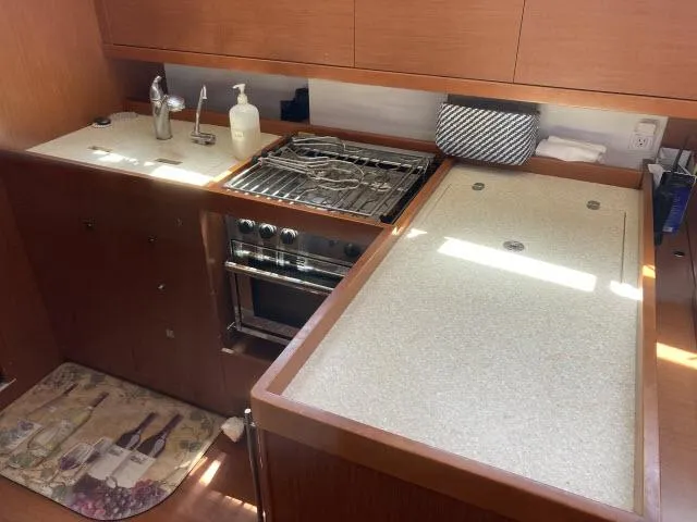 Adelie Yacht Photos Pics 