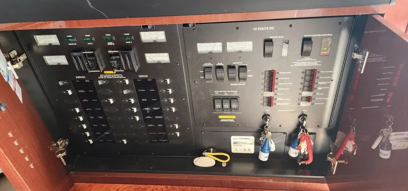 Babylon Yacht Photos Pics Breaker panel