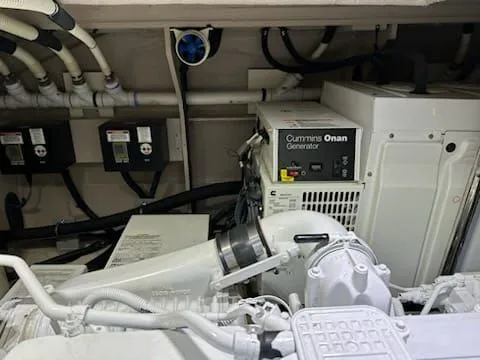 Babylon Yacht Photos Pics Engine room 6