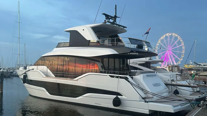  Yacht Photos Pics 