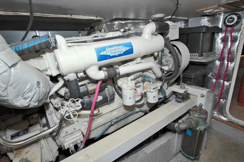 Slow And Easy Yacht Photos Pics 