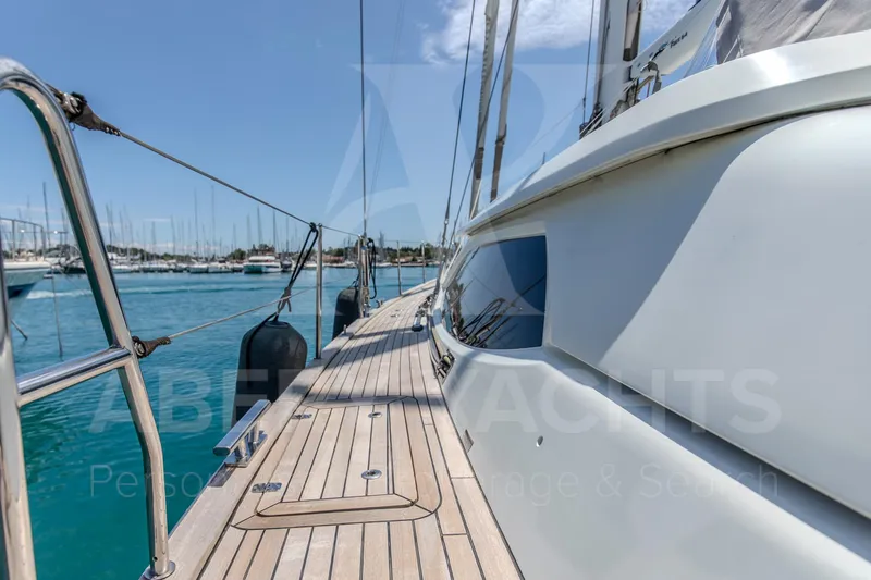 Satori Yacht Photos Pics 