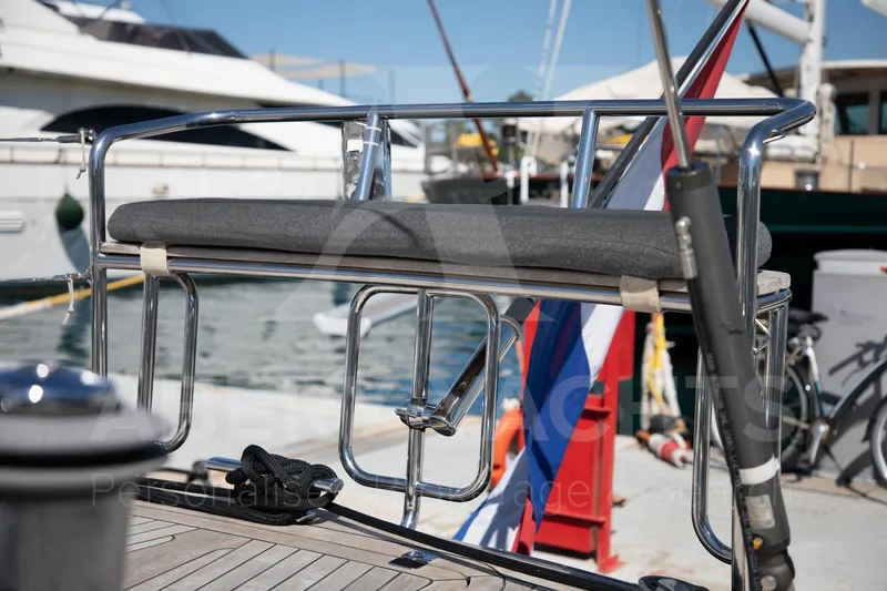 Satori Yacht Photos Pics 