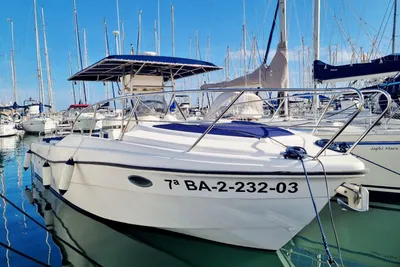 2003 Quer 32 Fish Cuddy