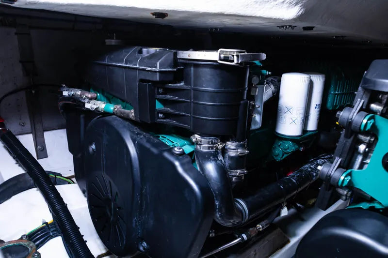 Amici Yacht Photos Pics Engine compartment of 2019 Azimut Atlantis 43 yacht, showcasing mechanical components.