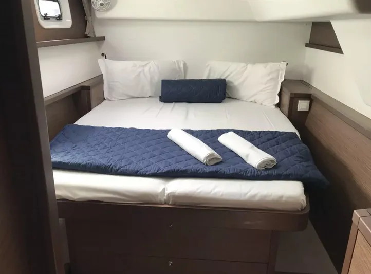  Yacht Photos Pics Lagoon 450F