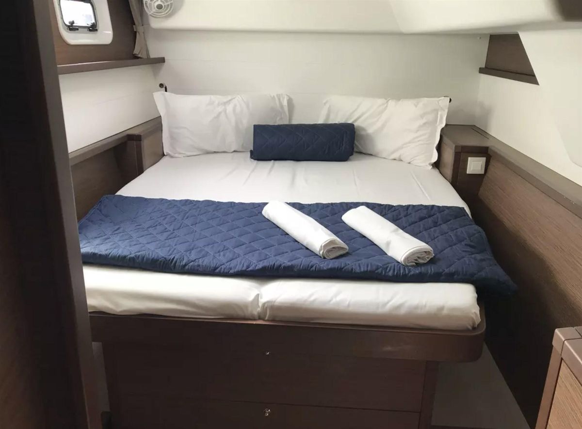 2018 Lagoon 45 