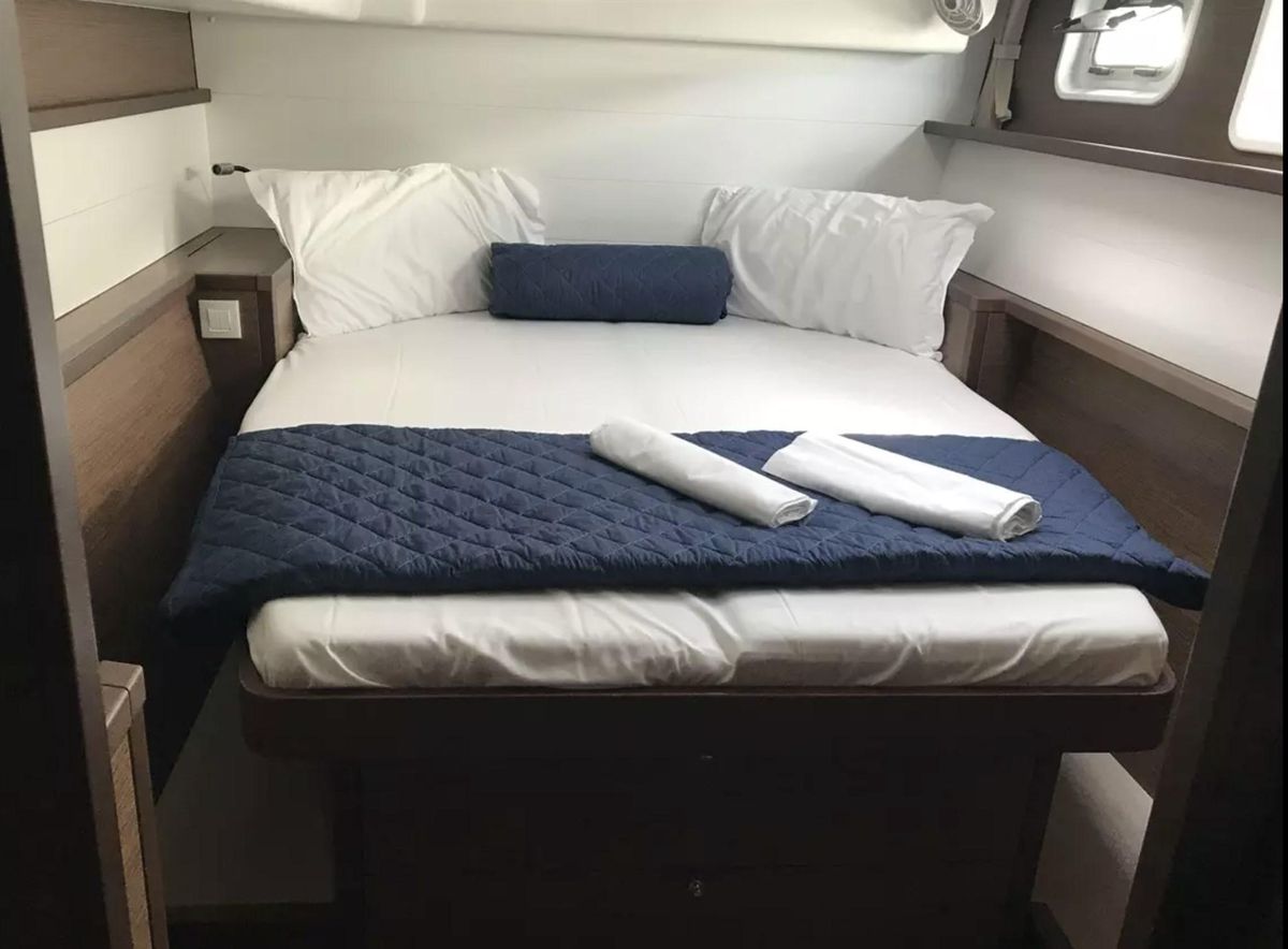 2018 Lagoon 45 